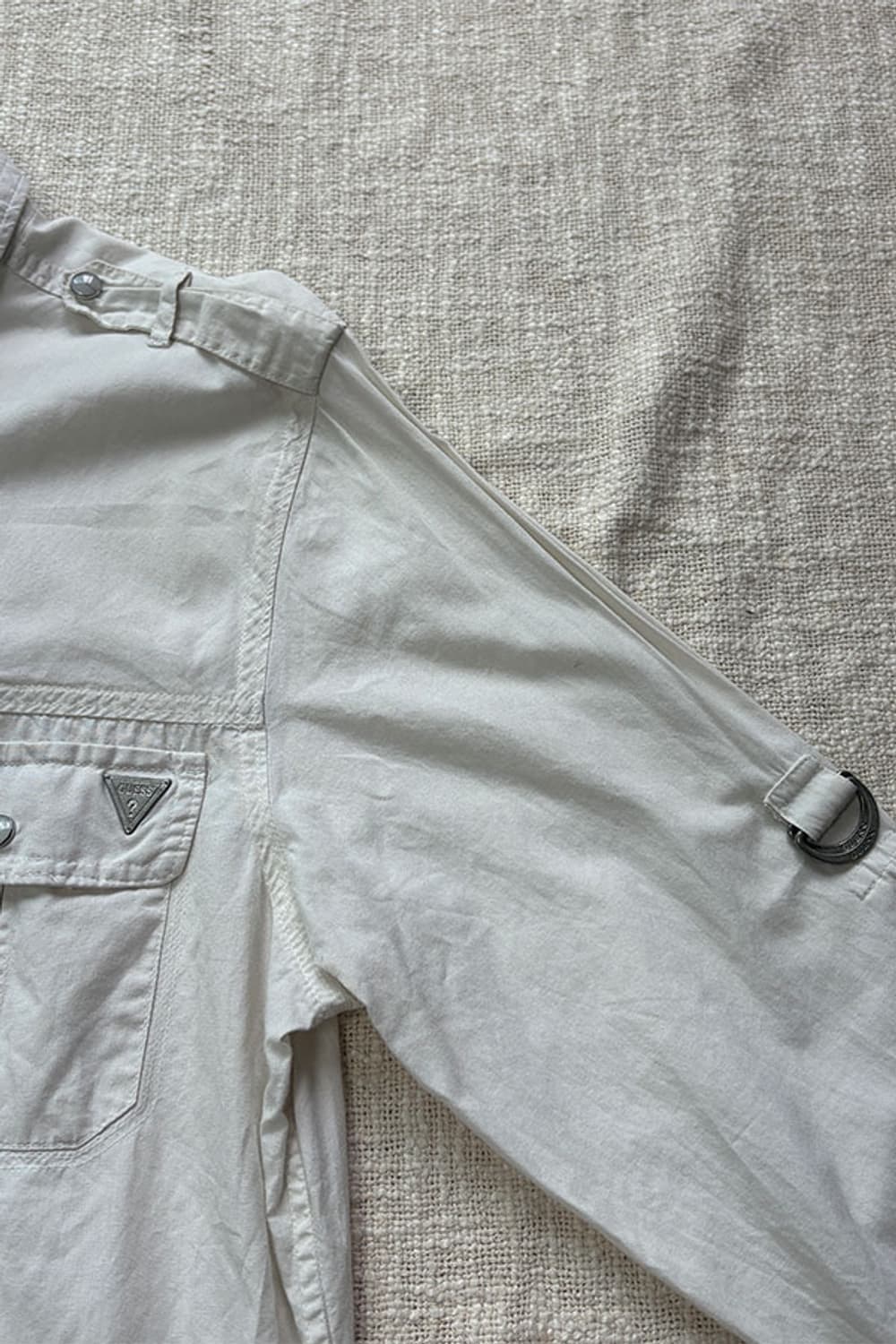 GUESS Military Epaulet Two-Pocket Shirt 상품이미지9