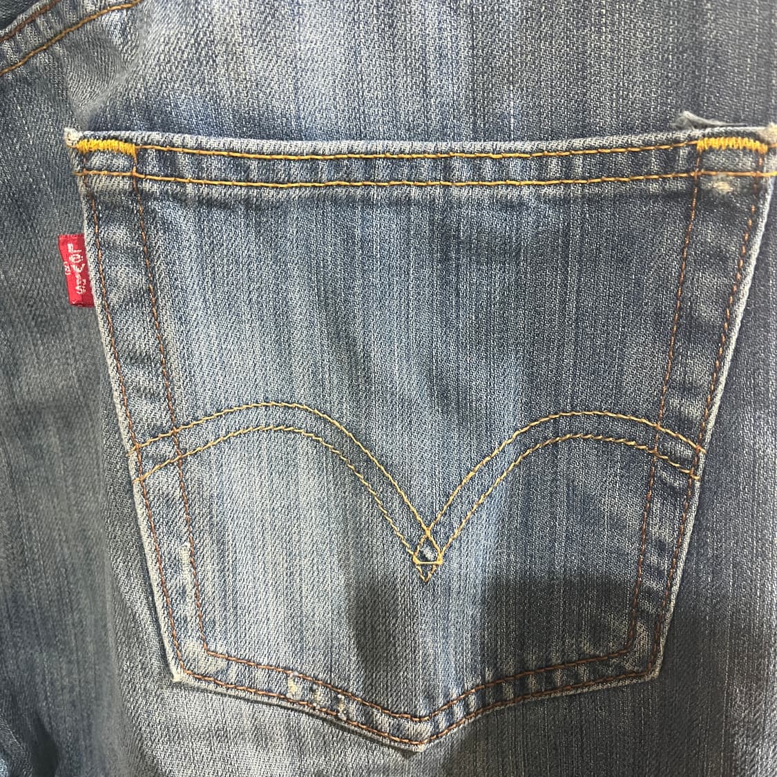 (34/34) 리바이스 501 워싱 스트레이트핏 데님 청바지 상품이미지3