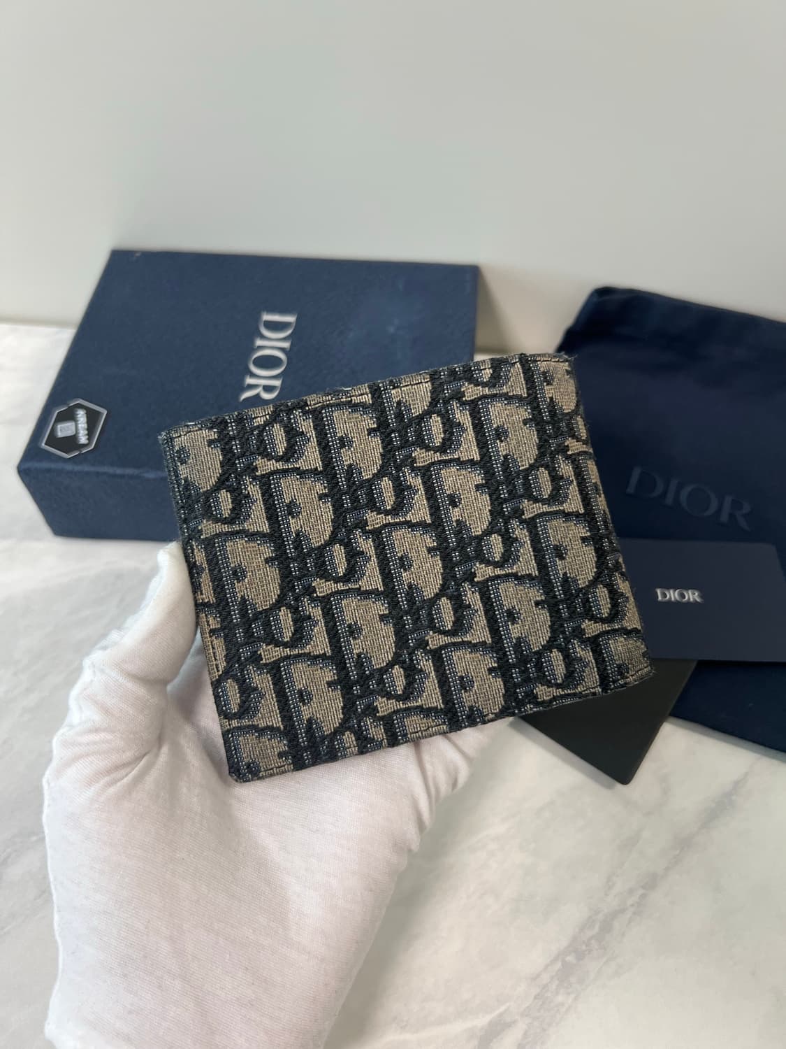 디올 오블리크 반지갑 상품이미지2