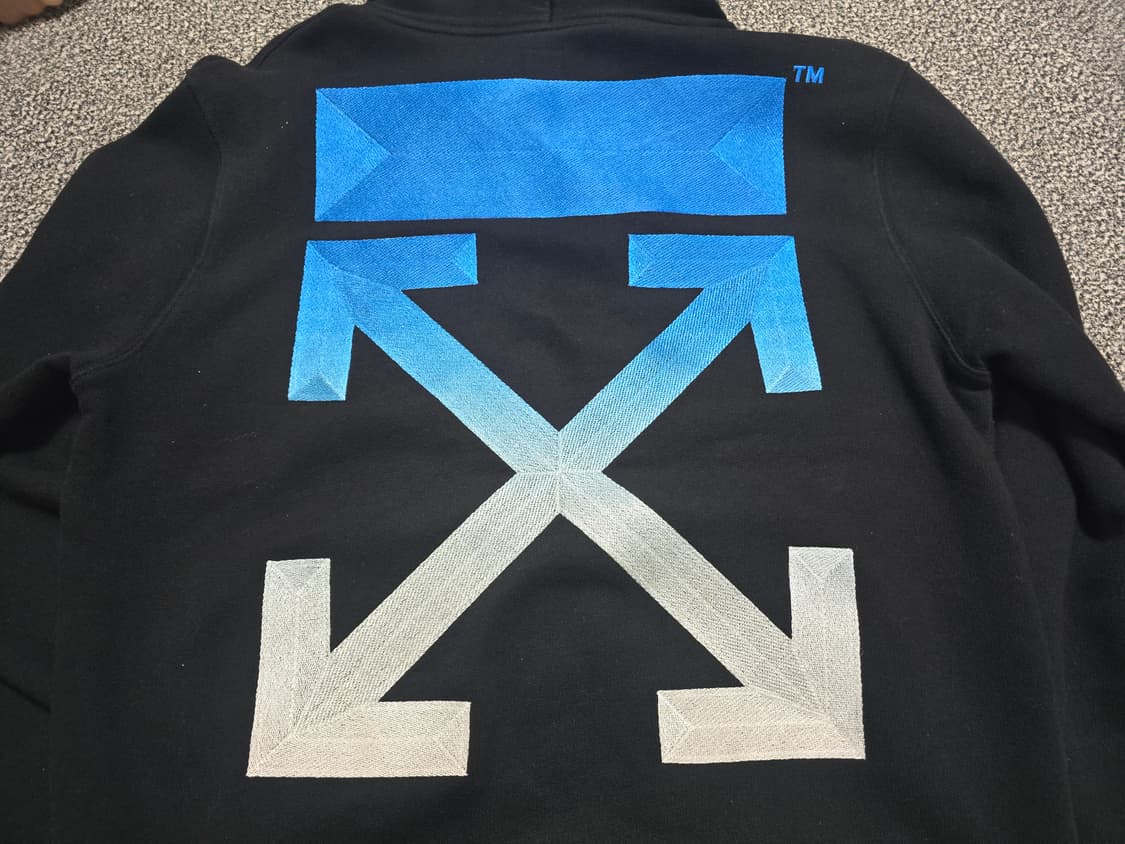 [S] 오프화이트 도버스트릿마켓 자수 후드 블루 그라데이션 상품이미지5