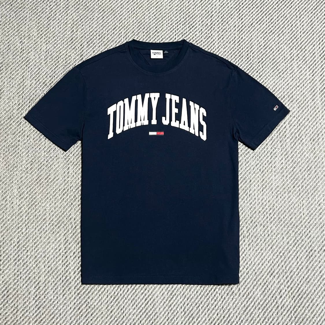 [S] Tommy 타미진스 네이비 라운드 반팔티 상품이미지1