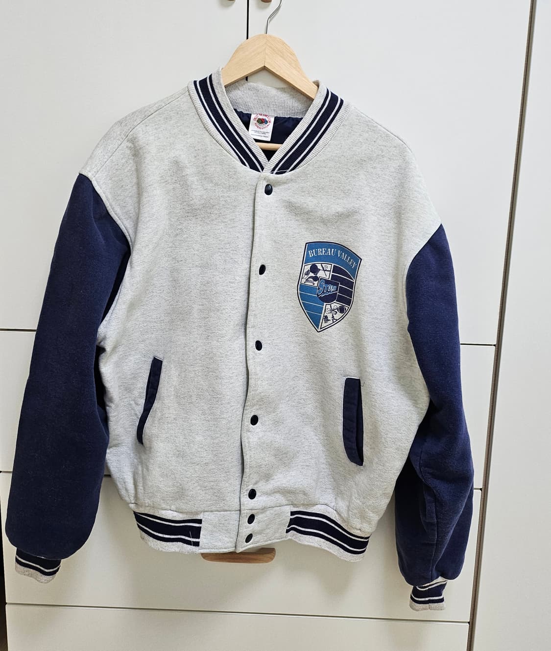 프룻오브더룸  스타디움점퍼 XL 상품이미지1