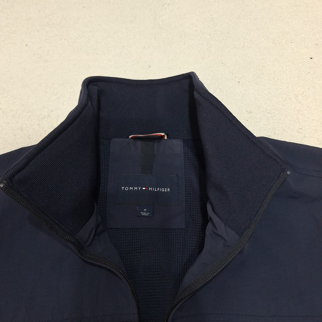 타미힐피거  바람막이M 상품이미지2