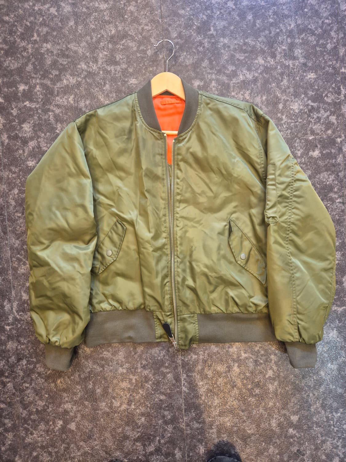 Jemut의 MA-1 항공점퍼입니다! 상품이미지1