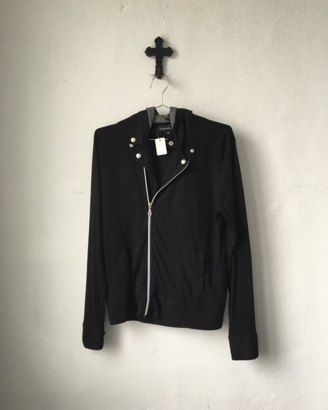 In the attic hood layered zip up 상품이미지2