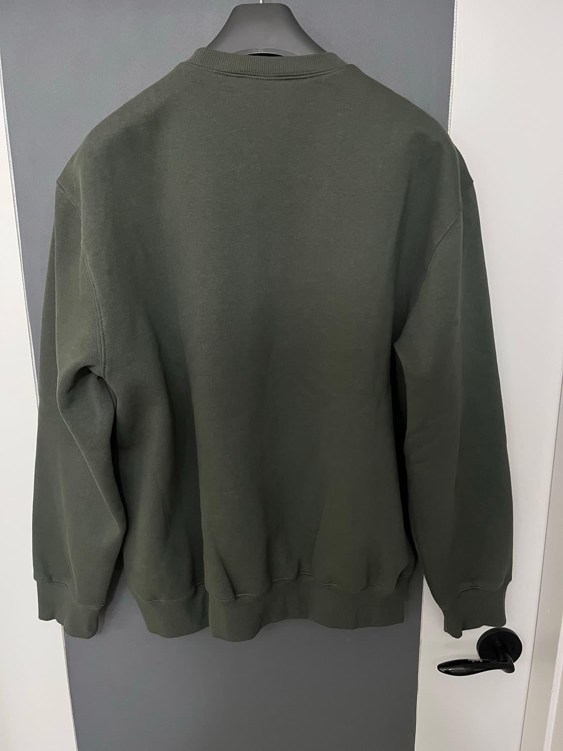 칼하트 wip 카키 맨투맨 XL (새상품) 상품이미지2