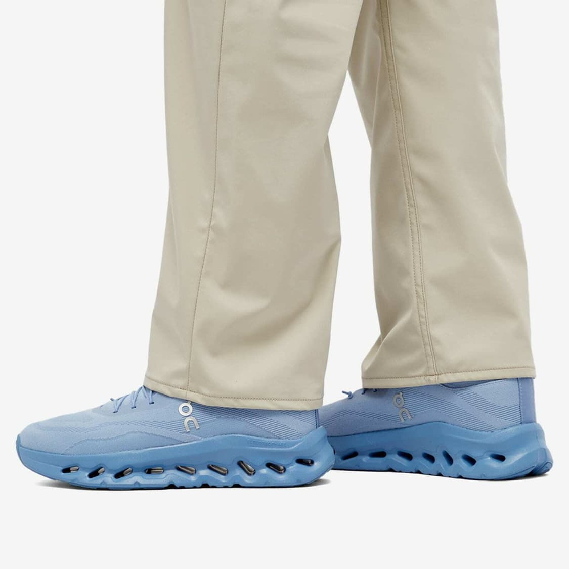 로에베 온러닝 클라우드틸트 포에버블루 상품이미지8