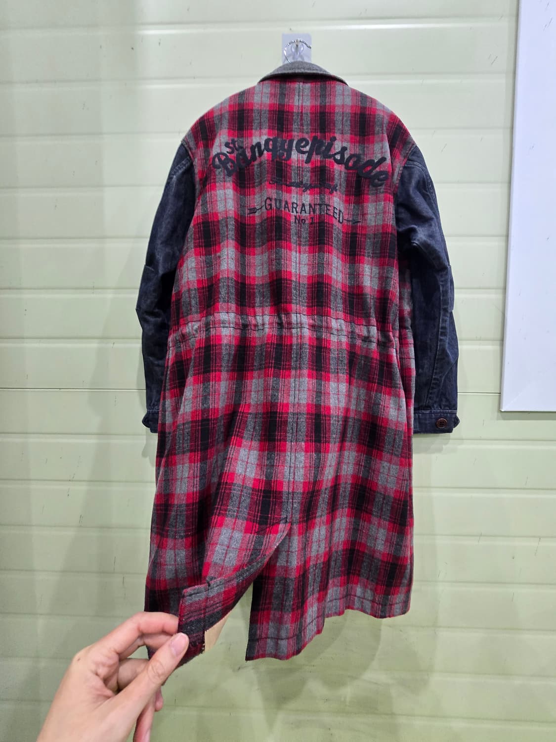 써스데이 아일랜드 체크 데님 롱 코트 S 상품이미지10