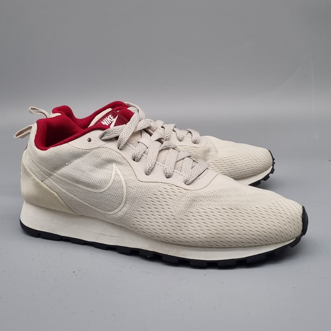 나이키 모던러너2 여성운동화245 상품이미지1