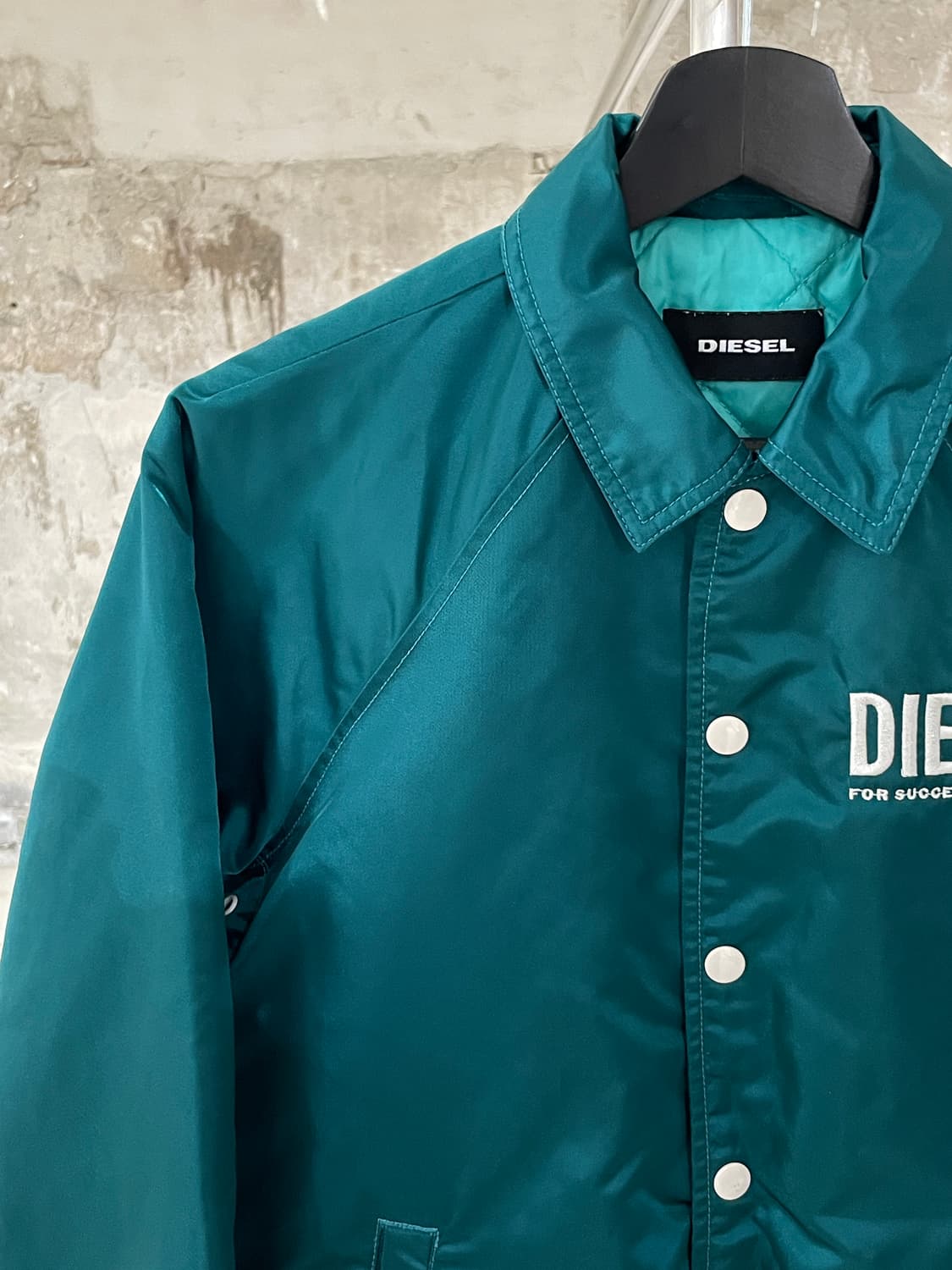 디젤 2019 터쿼즈 로고 나일론 코치 자켓 상품이미지2