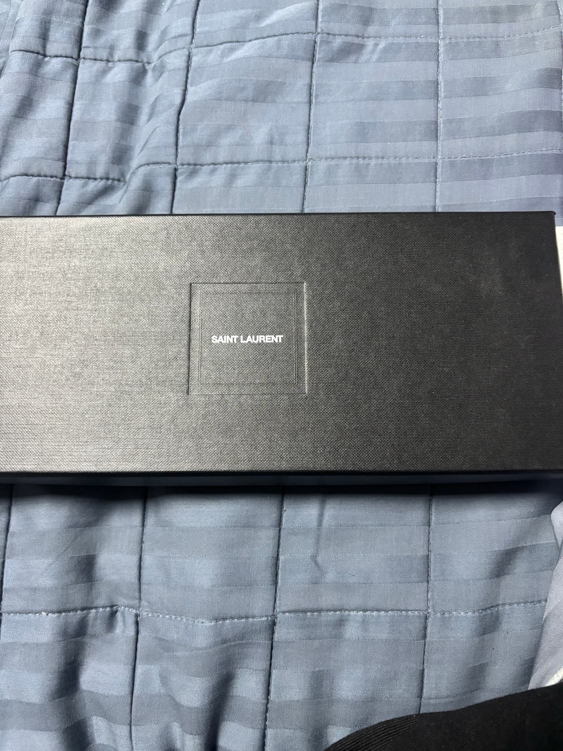 생로랑 샤크 투스 목걸이 상품이미지1