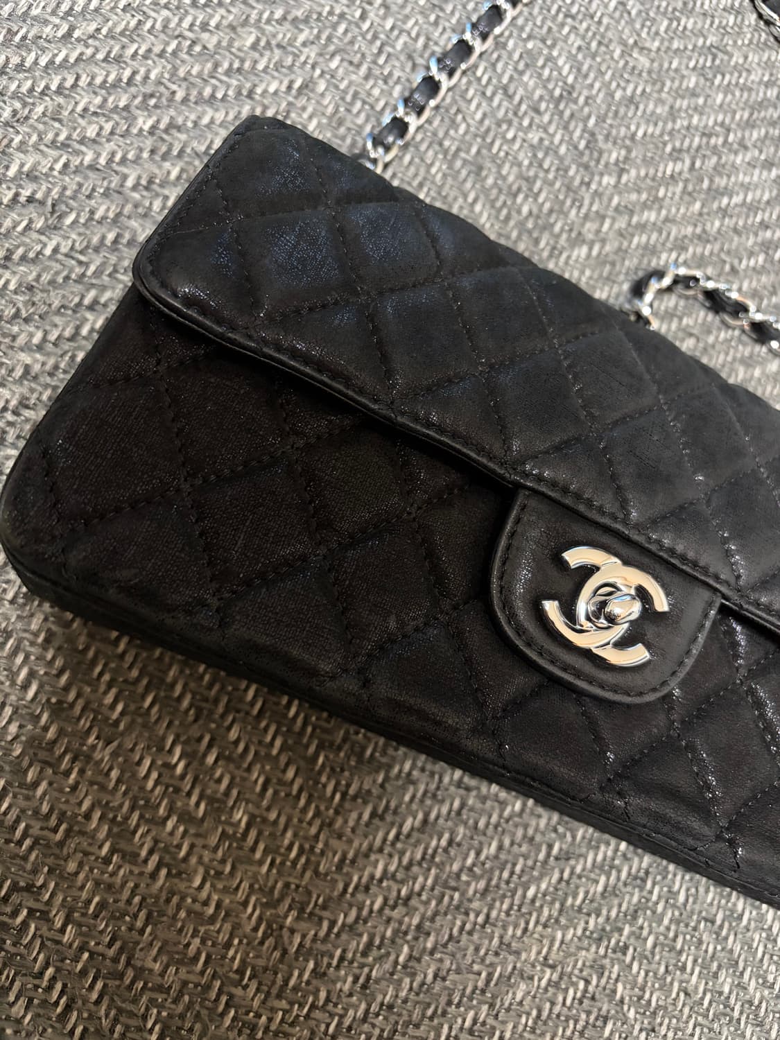 샤넬 클래식 플랩 가방 상품이미지2