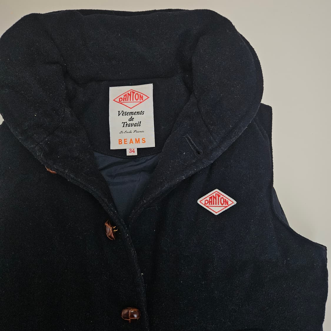 단톤 X 빔스 협업 패딩조끼 / 네이비 / 34사이즈(S) 상품이미지2