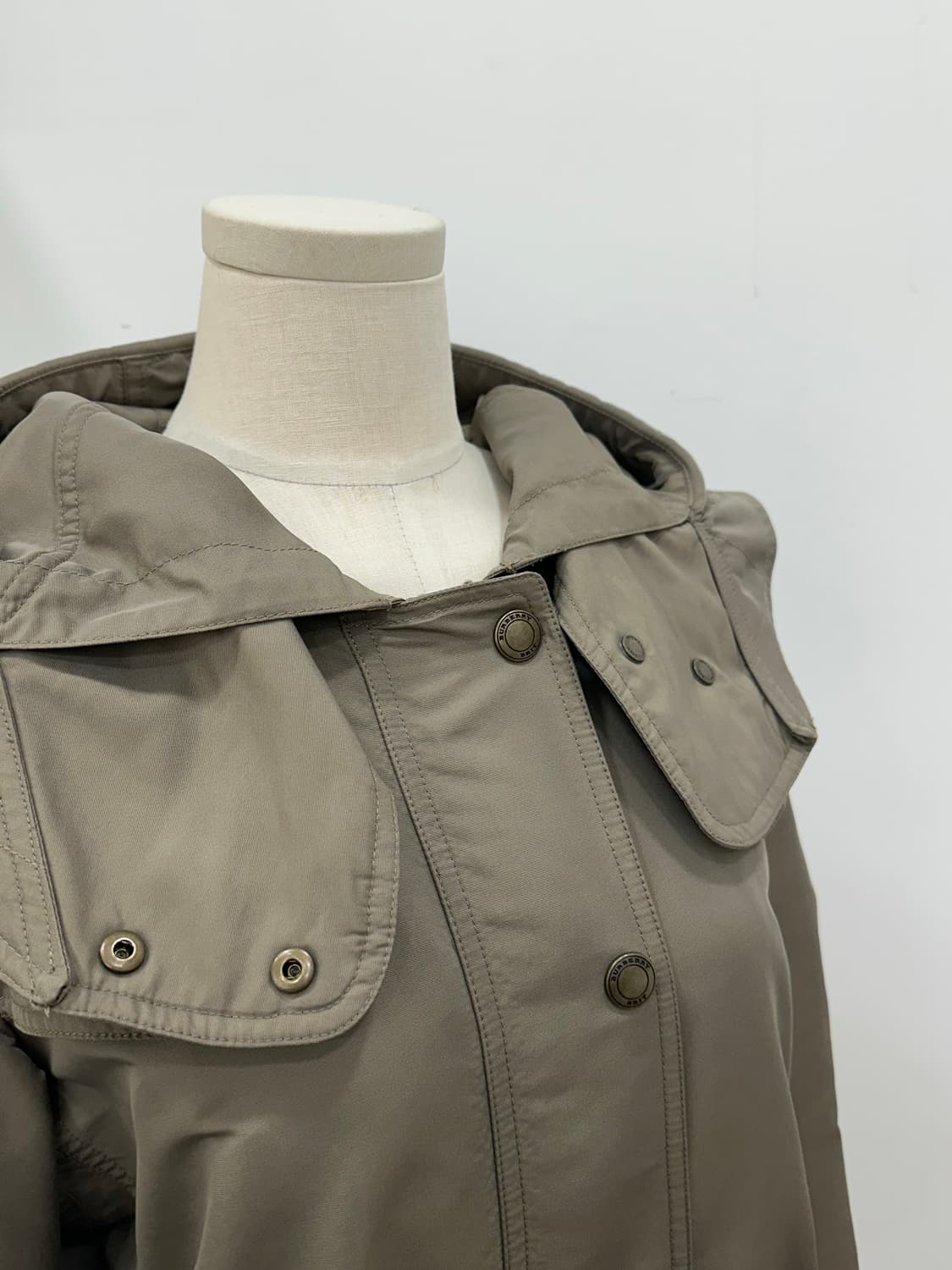 버버리 후드 야상 상품이미지5