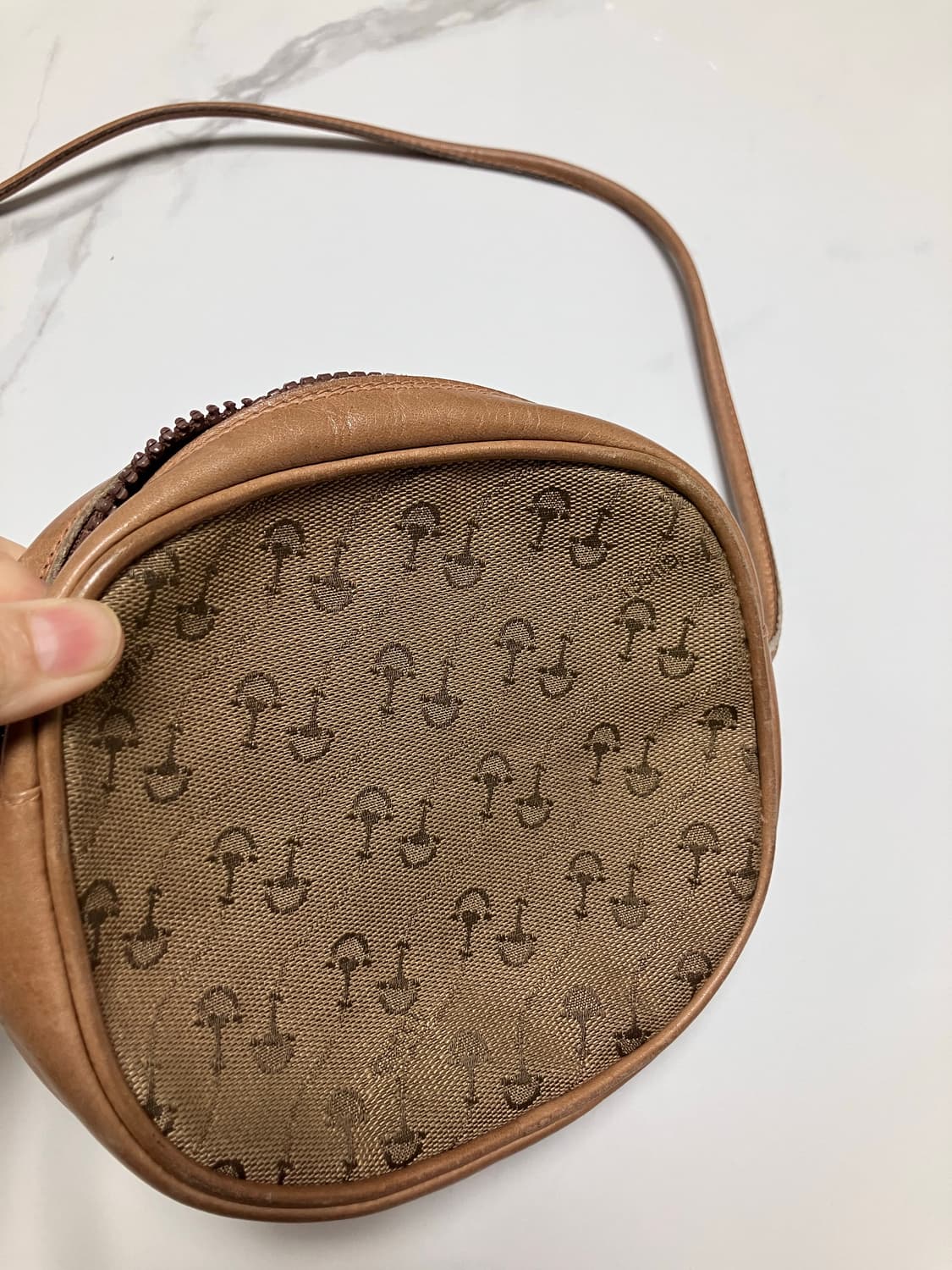 올드 구찌 빈티지 미니 탬버린백 모노그램 크로스백 브라운 상품이미지5