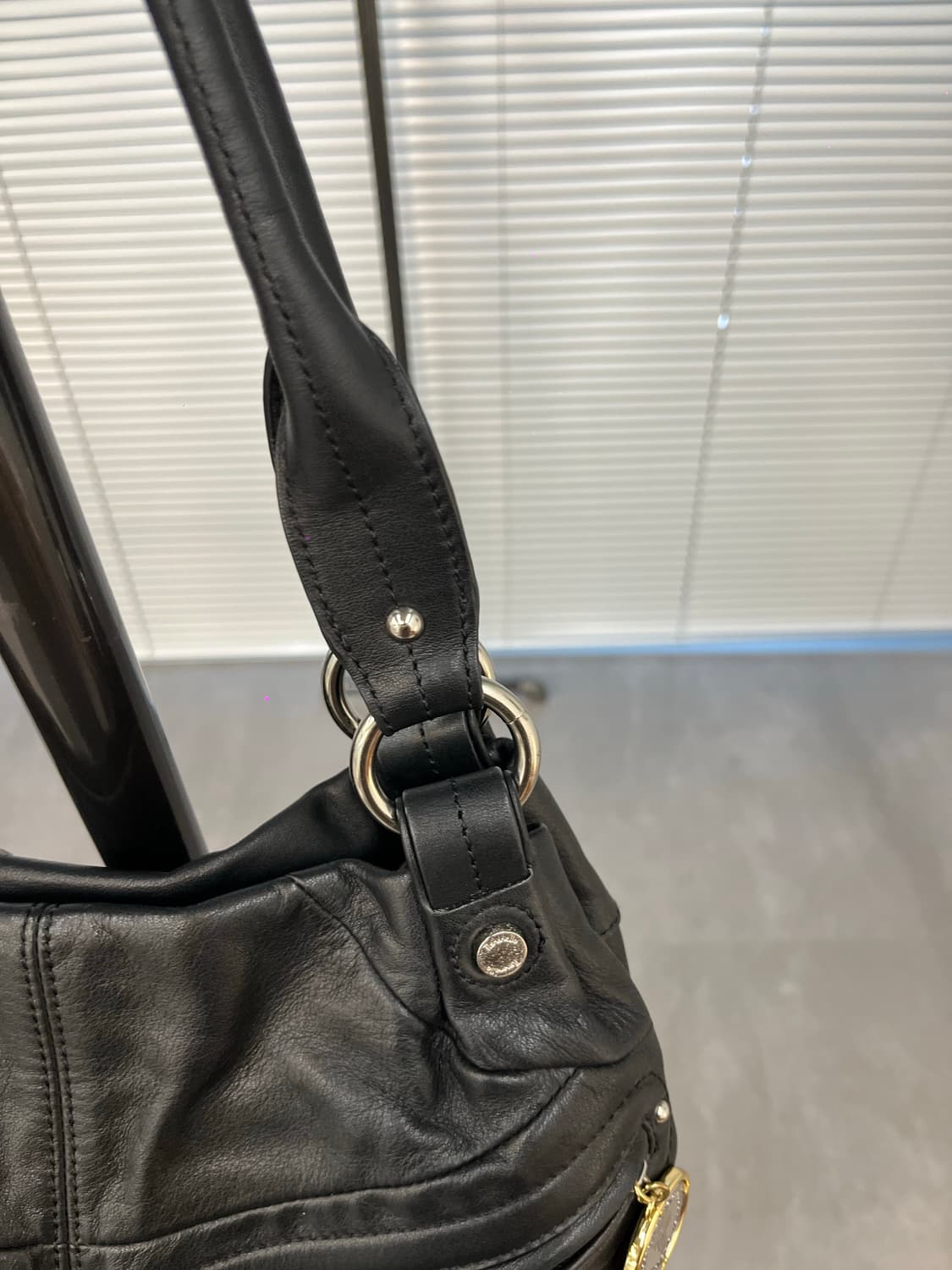 Tignanello Shoulder Bag 상품이미지4