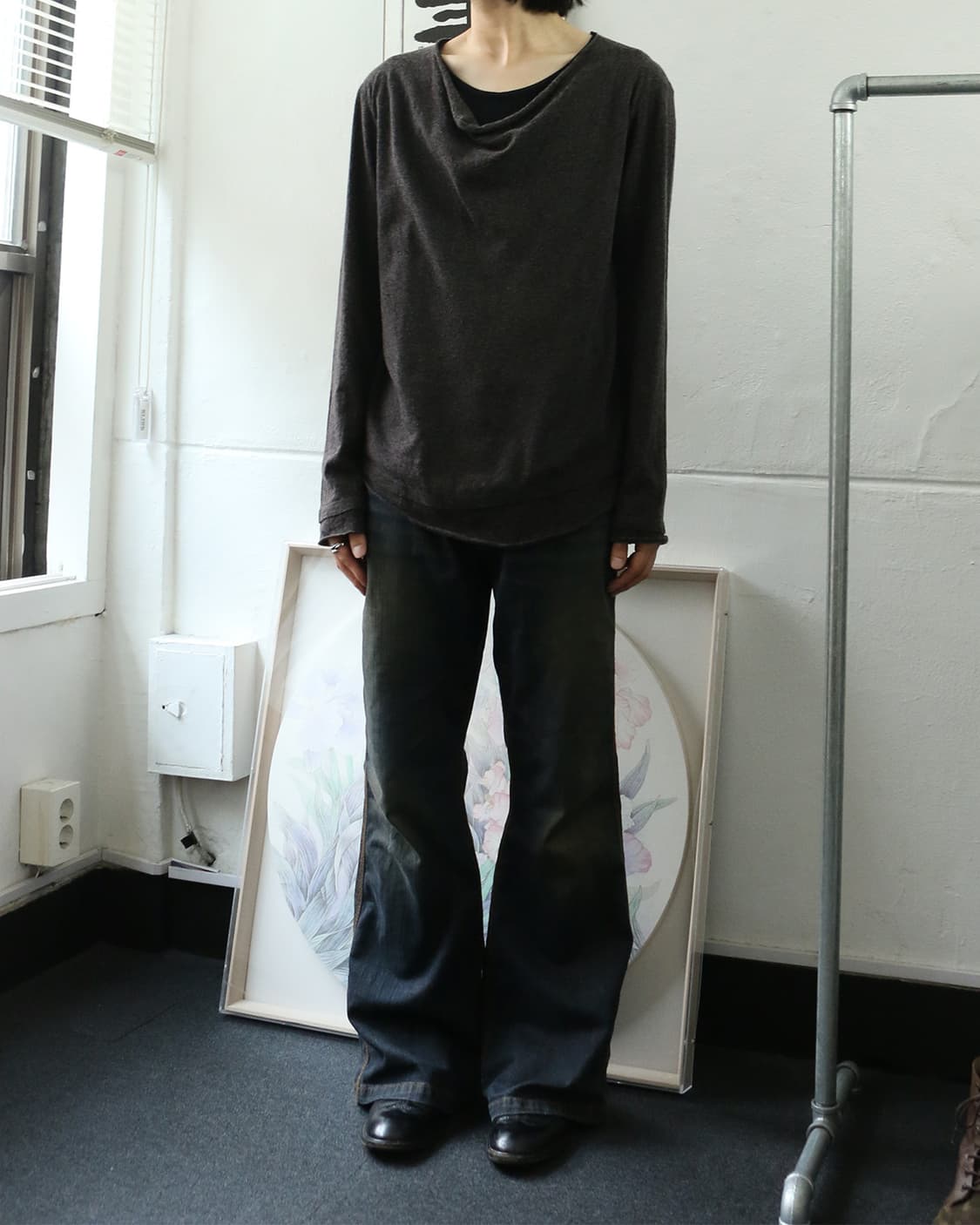 캐서린 햄넷 드레이프 니트 탑  상품이미지3