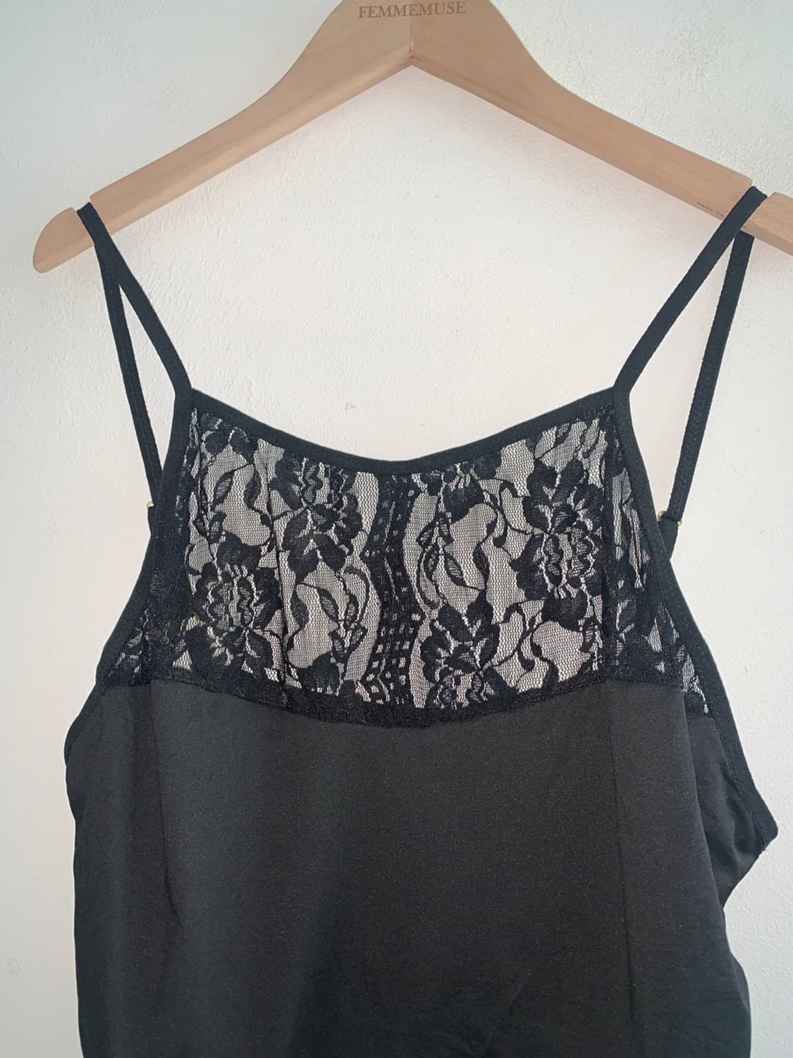 Lace sleeveless top(black) 상품이미지3