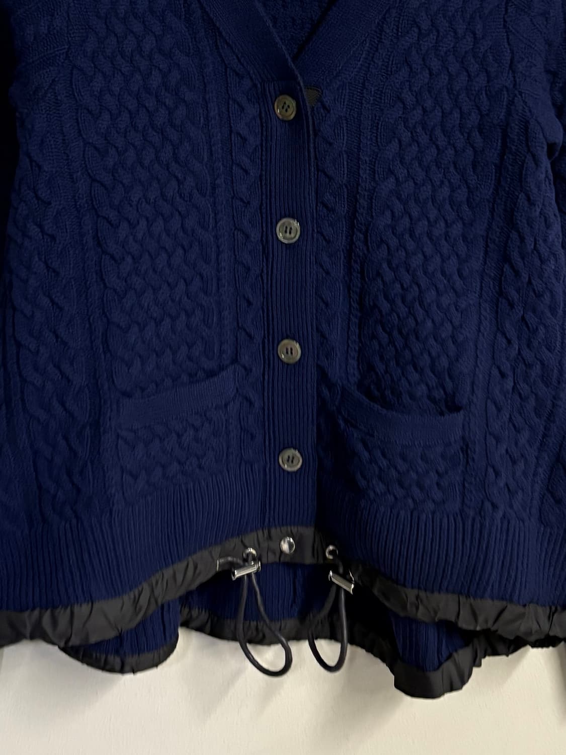 SACAI LUCK cable knit cardigan navy  상품이미지3