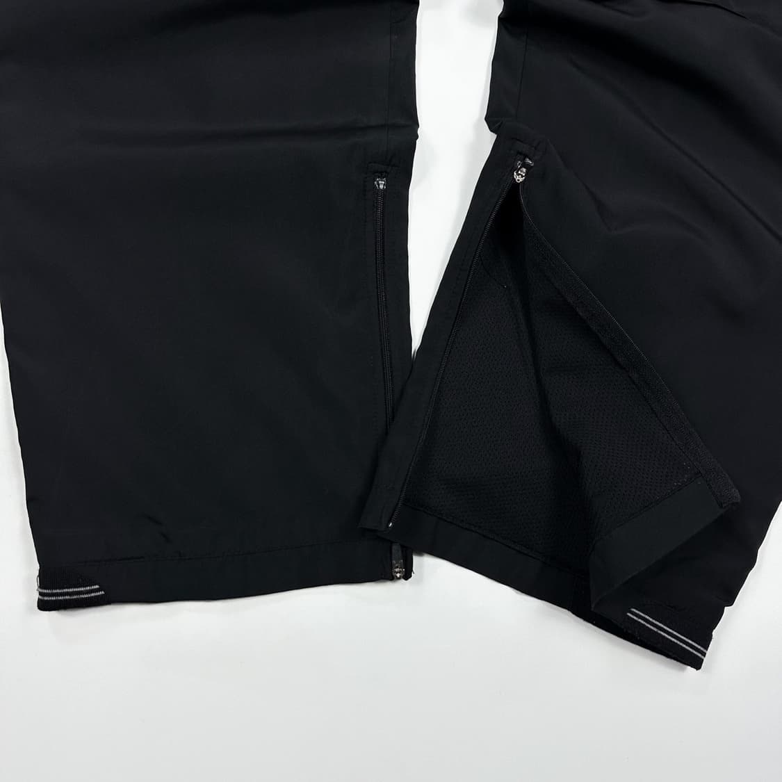 아식스 트레이닝 와이드 블랙 우븐팬츠 (XL) 상품이미지5