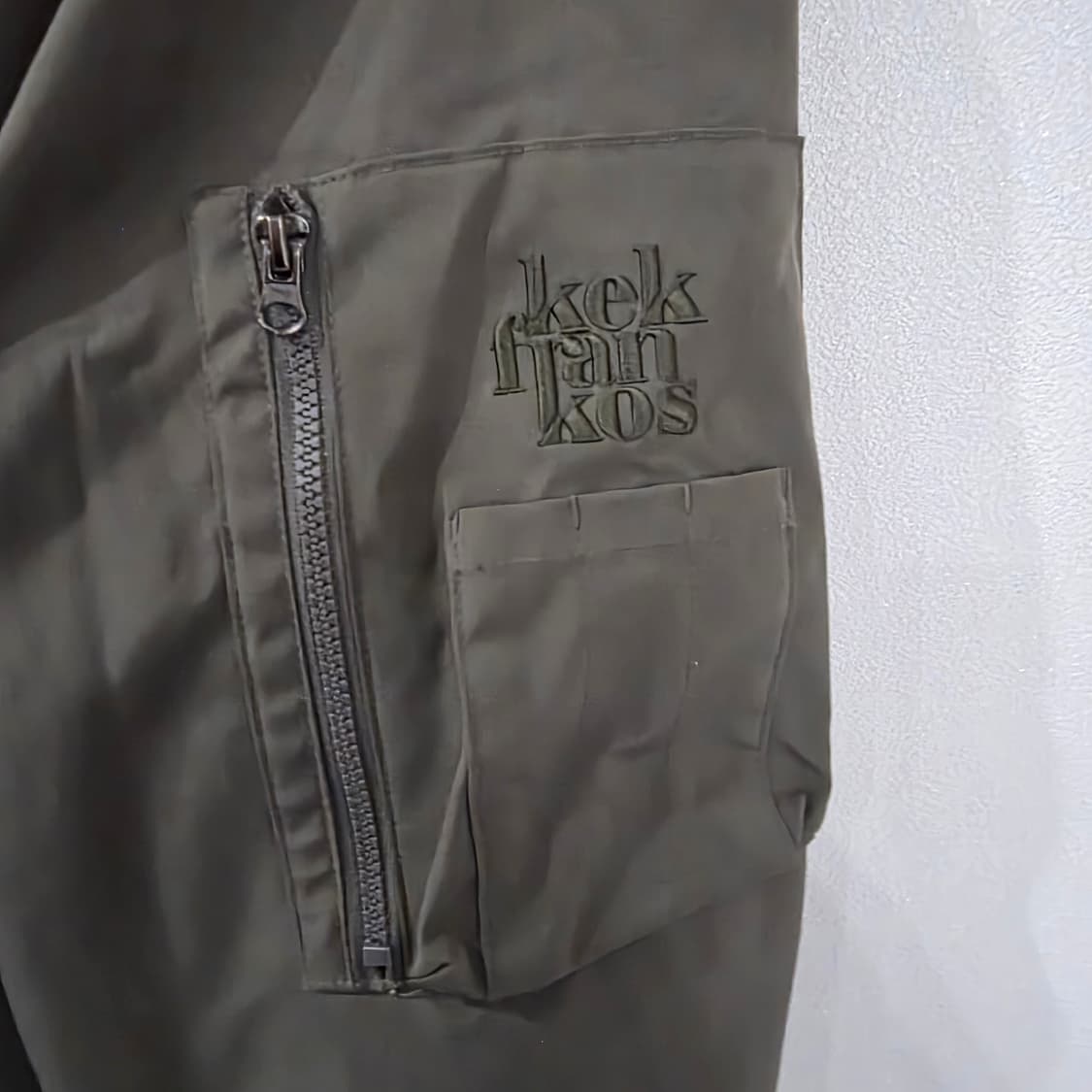 TATE 후드 MA-1 봄버 자켓 카키색 100 상품이미지4