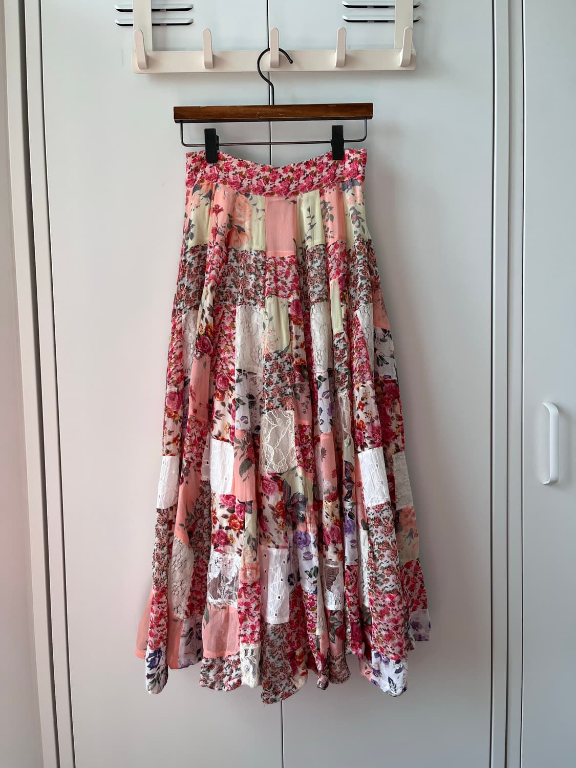 Togetheri 잔꽃 패치워크 레이스 스커트 상품이미지9