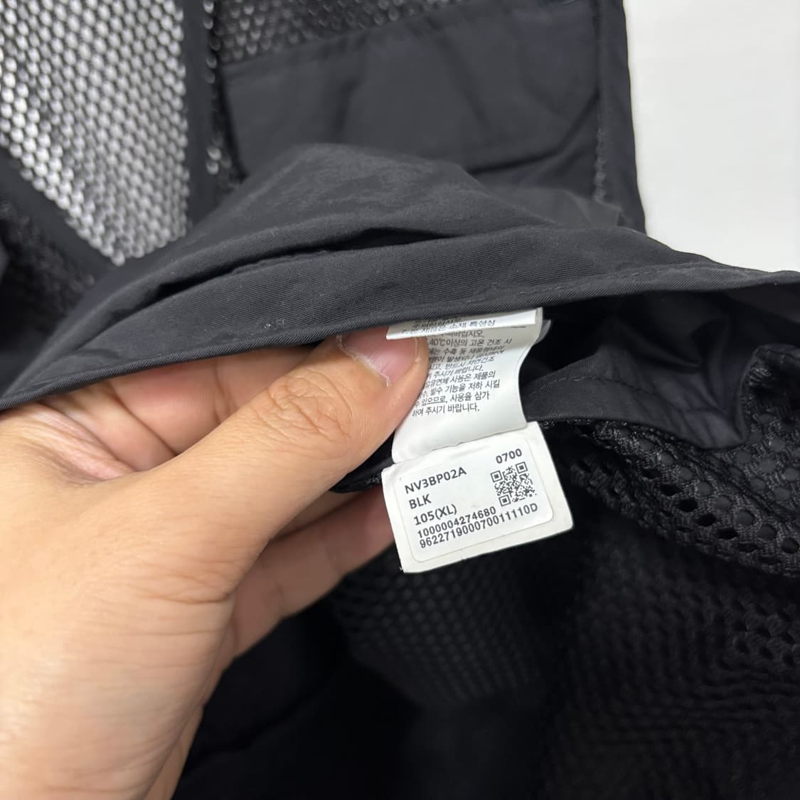 노스페이스 블랙 메쉬 조끼 상품이미지6