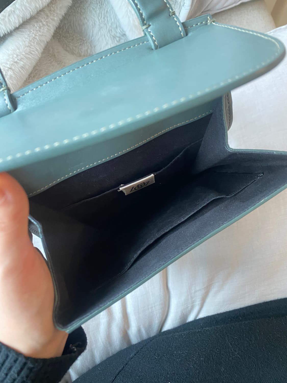 로우클래식 세이지 미니 크로스백 상품이미지4