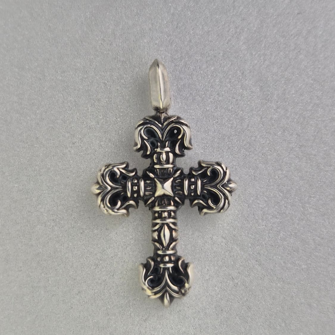 크롬하츠 필리그리 타이니 참 상품이미지5