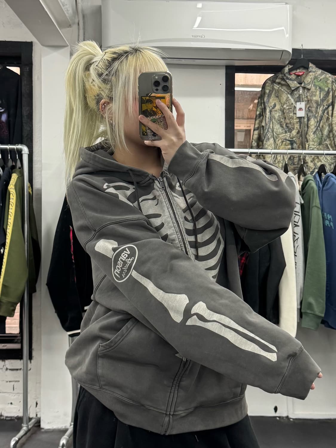 밴슨 레더 50th 본 후드집업 상품이미지3