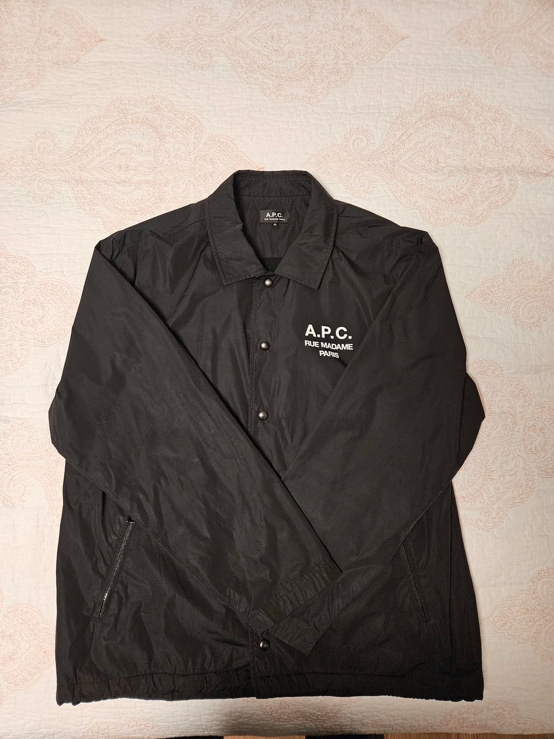 APC 한국 라이센스 한정판 코치 자켓 판매합니다! 상품이미지1