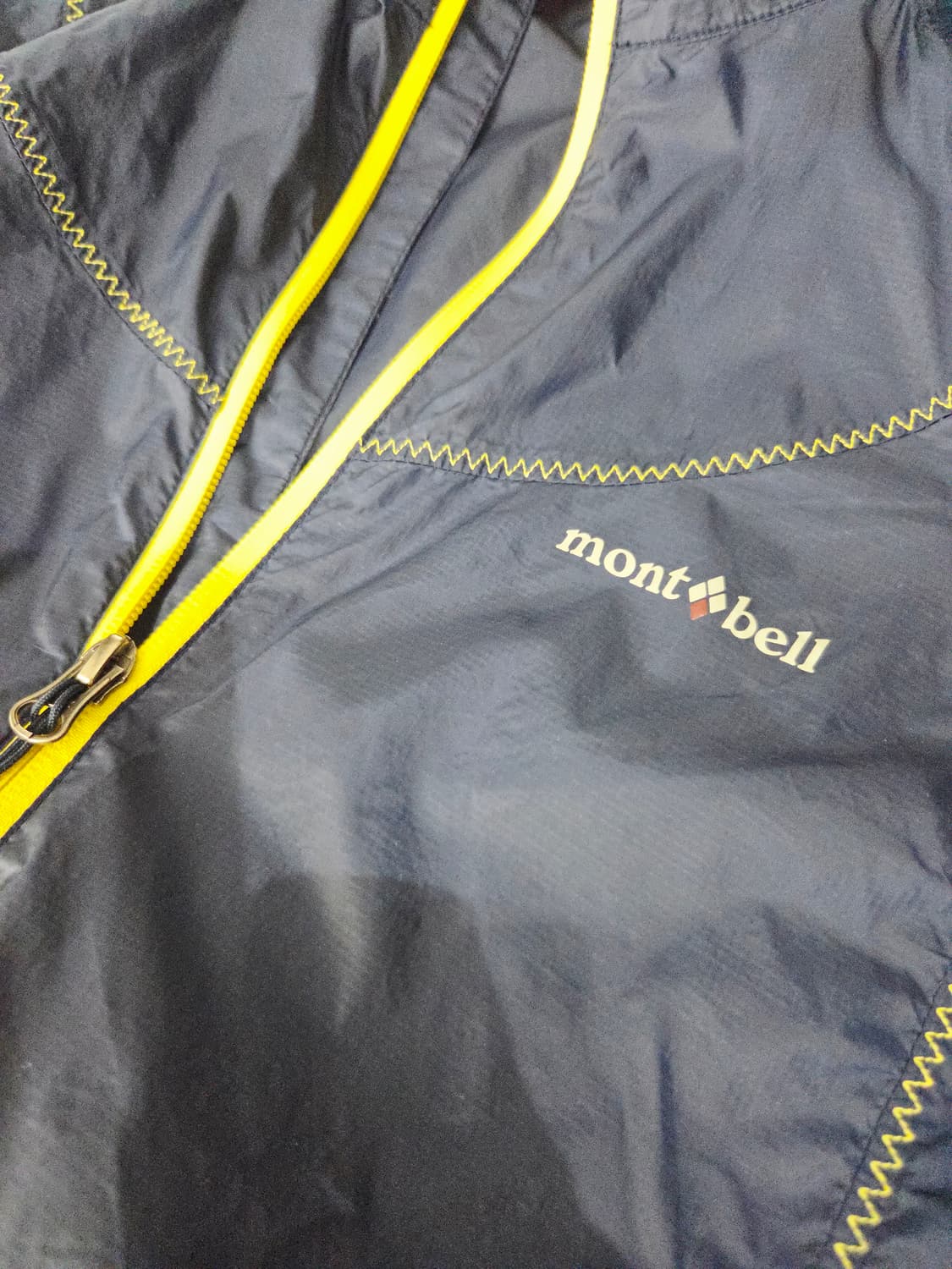 몽벨 네이비 초경량 바람막이_XL 상품이미지4