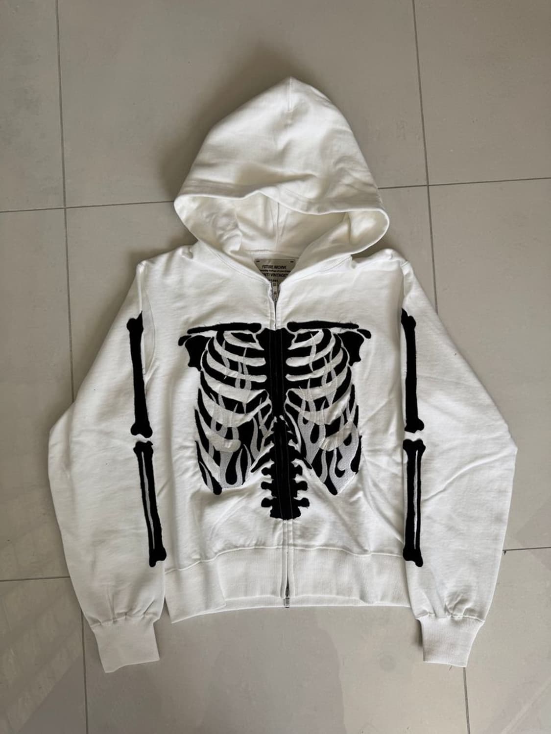 BONE ZIP UP HOODIE 본 지퍼업 후드티 상품이미지2