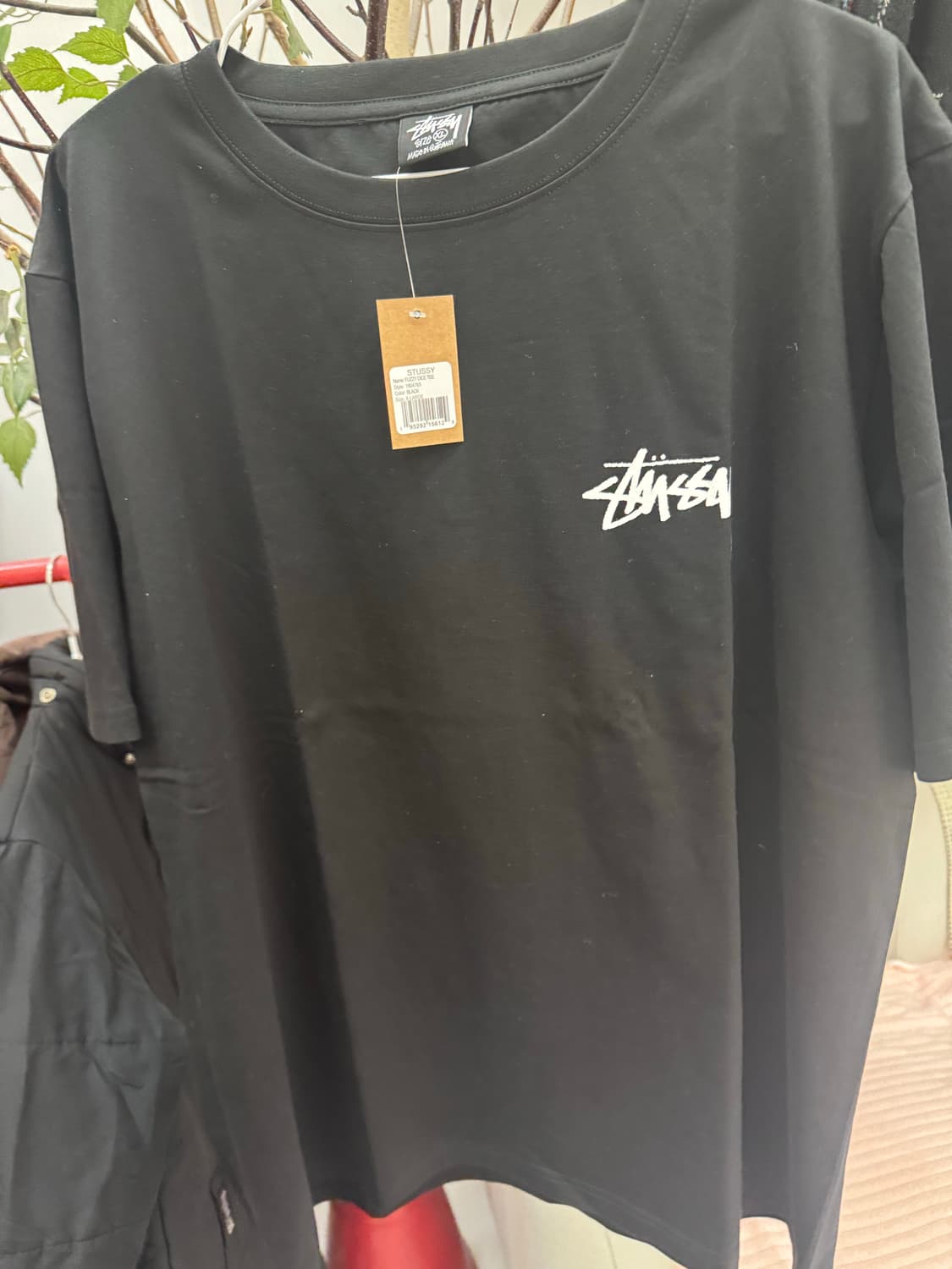 👕 STUSSY 다이스 백프린트 반팔 티셔츠 (Black) 상품이미지3