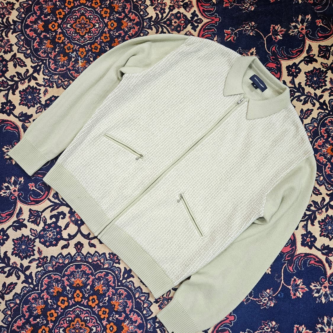 디스이즈네버댓 23FW 올리브 아이보리 배색 집업 니트 M size 상품이미지2