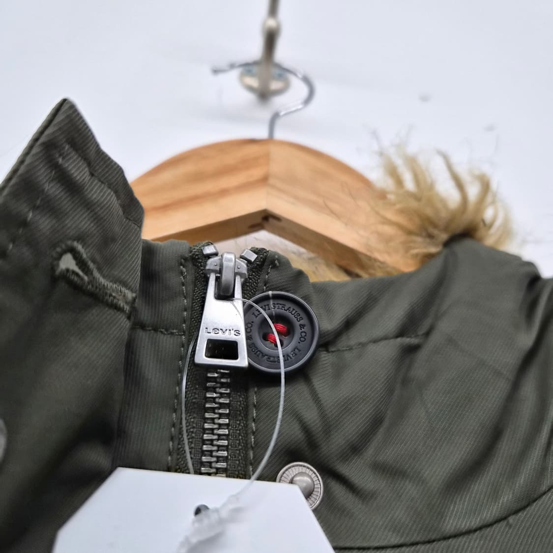 리바이스 카키색 야상 후드 점퍼 남성 L 상품이미지3