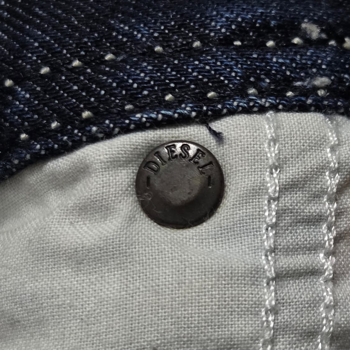 Diesel 디젤 THANAZ 데님 청바지 상품이미지7