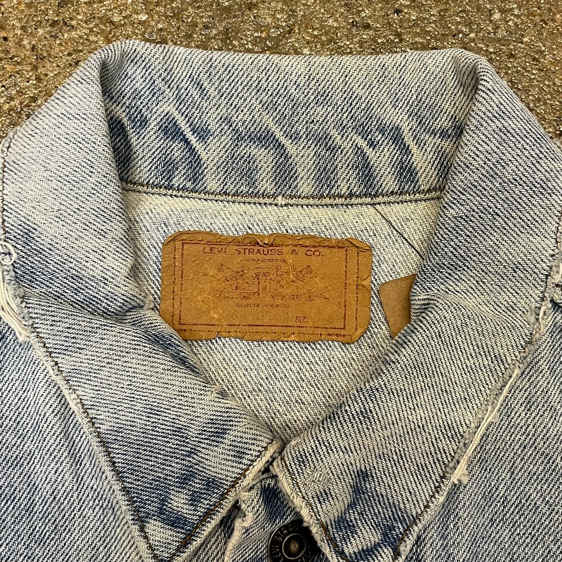 90s 미국 빈티지 리바이스 데님 연청자켓 워싱 상품이미지5