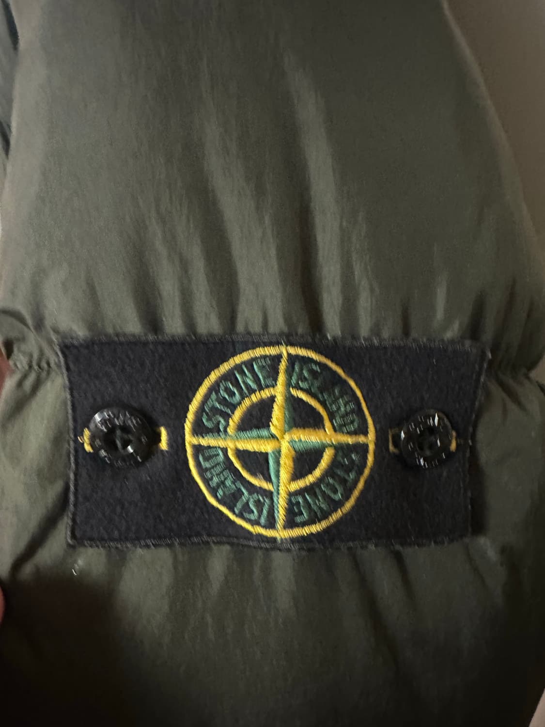 스톤아일랜드 크링클랩스 패딩 카키 상품이미지2