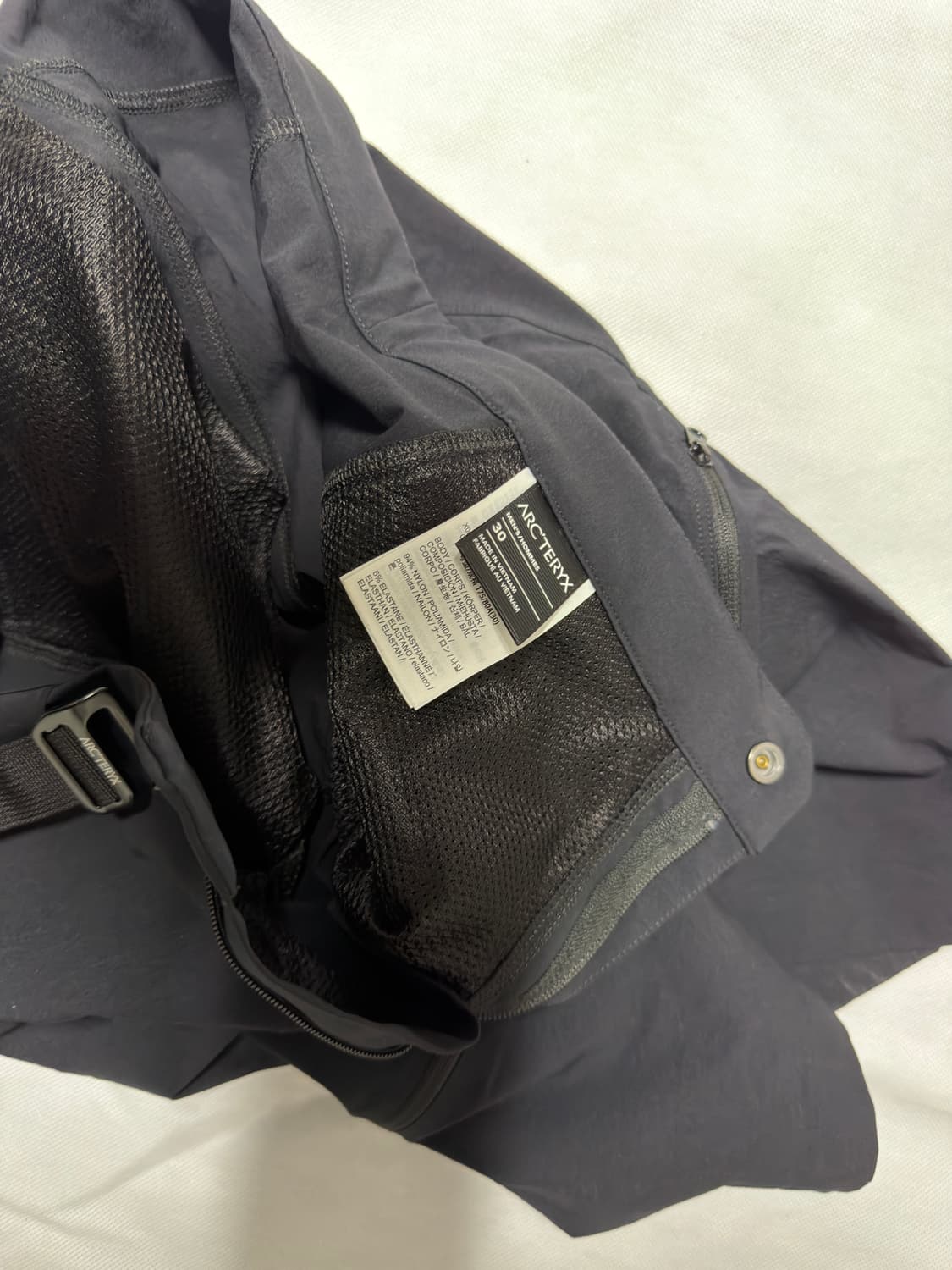 아크테릭스 감마sl 숏츠 상품이미지2