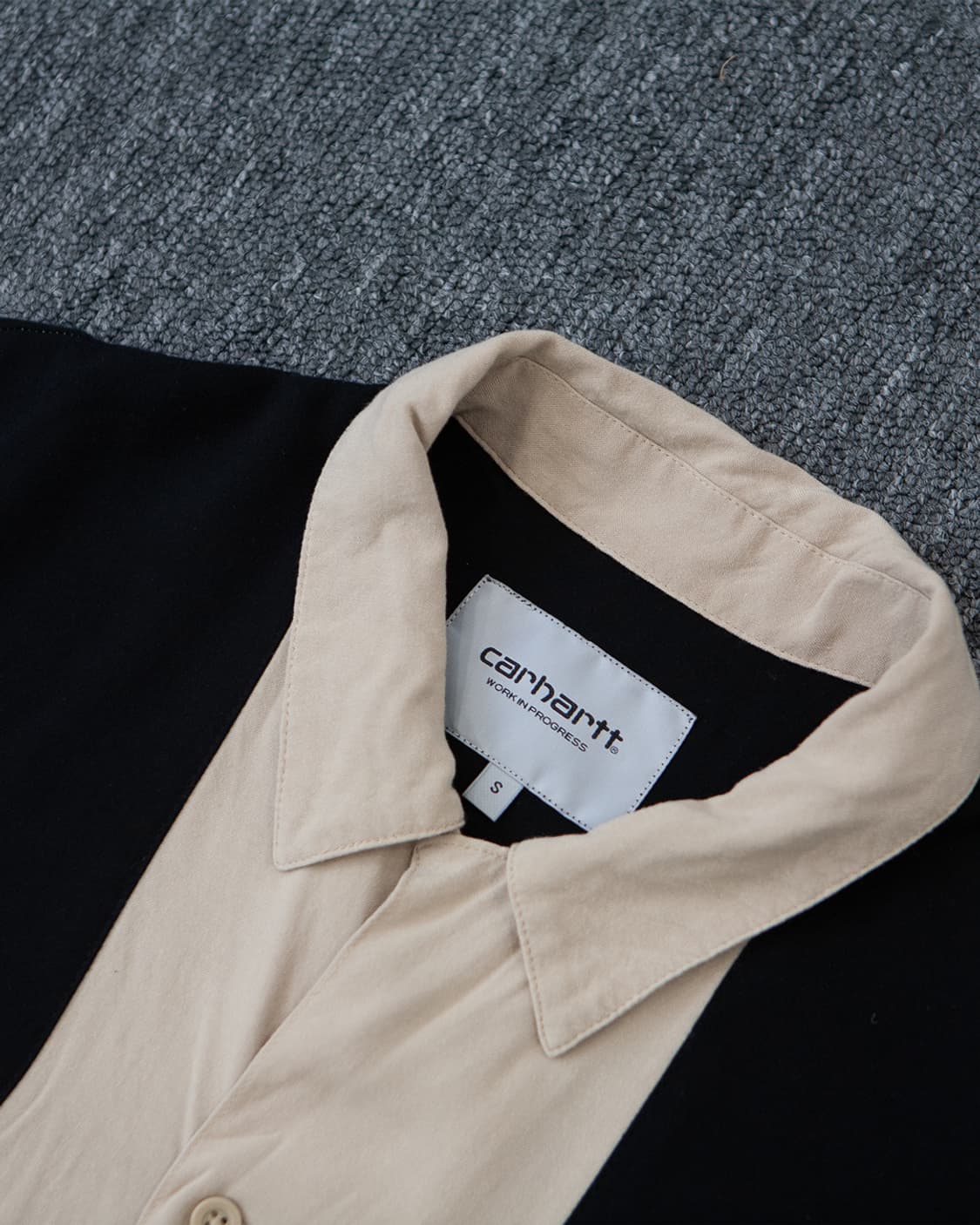 칼하트 반팔 셔츠 상품이미지3