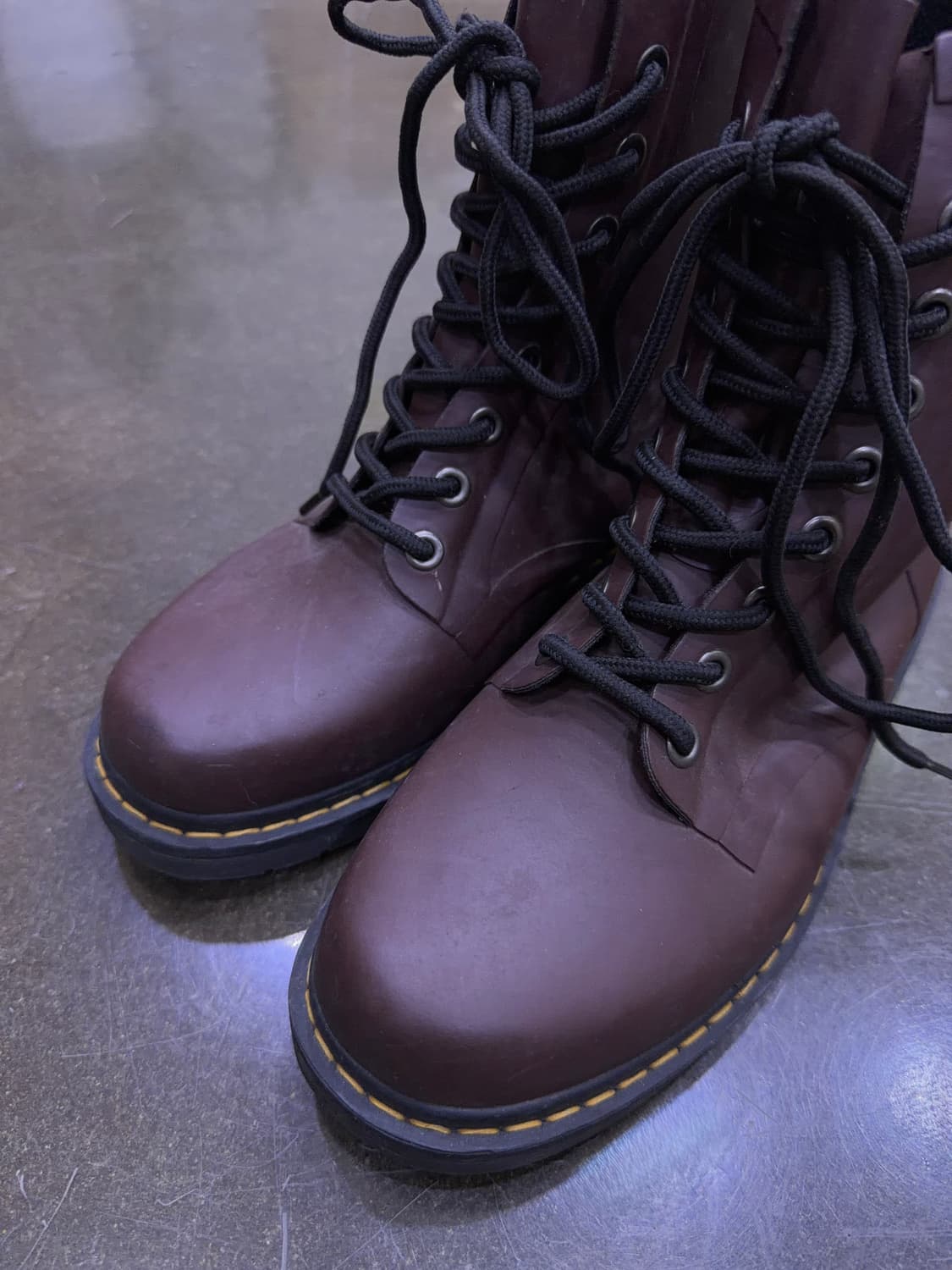 닥터마틴 드렌치 레이스 업 레인부츠 워커 부츠 버건디 260 상품이미지3