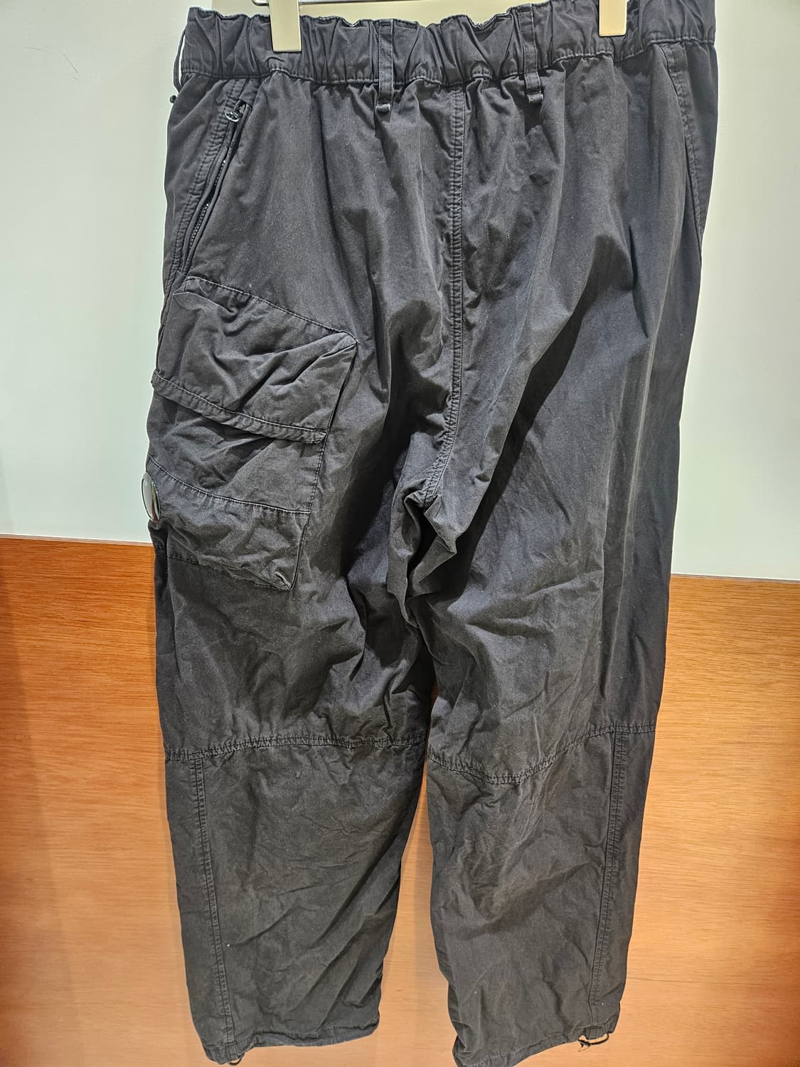 CP컴퍼니 와이드핏 카고팬츠34 상품이미지2