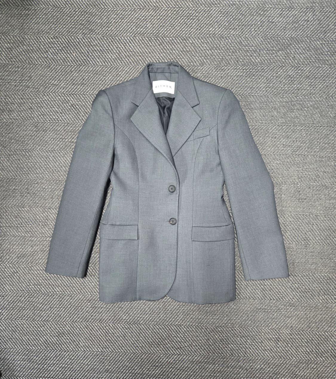 Either 이더 자켓 고퀄리티 이태리 울실크 테일러드 카라 슬림핏 자켓 상품이미지2