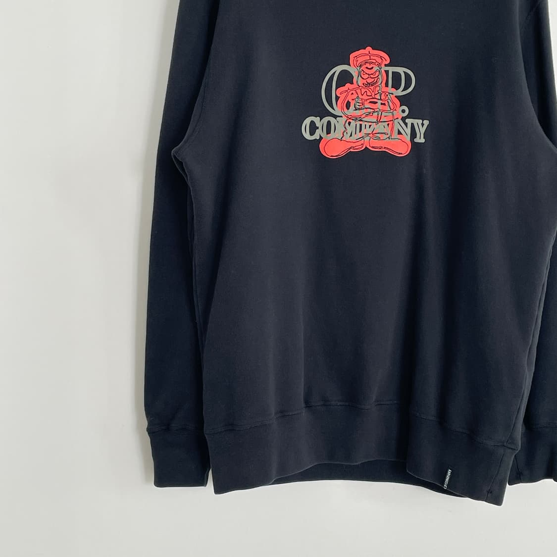 시피컴퍼니 블랙 로고 맨투맨 상품이미지3