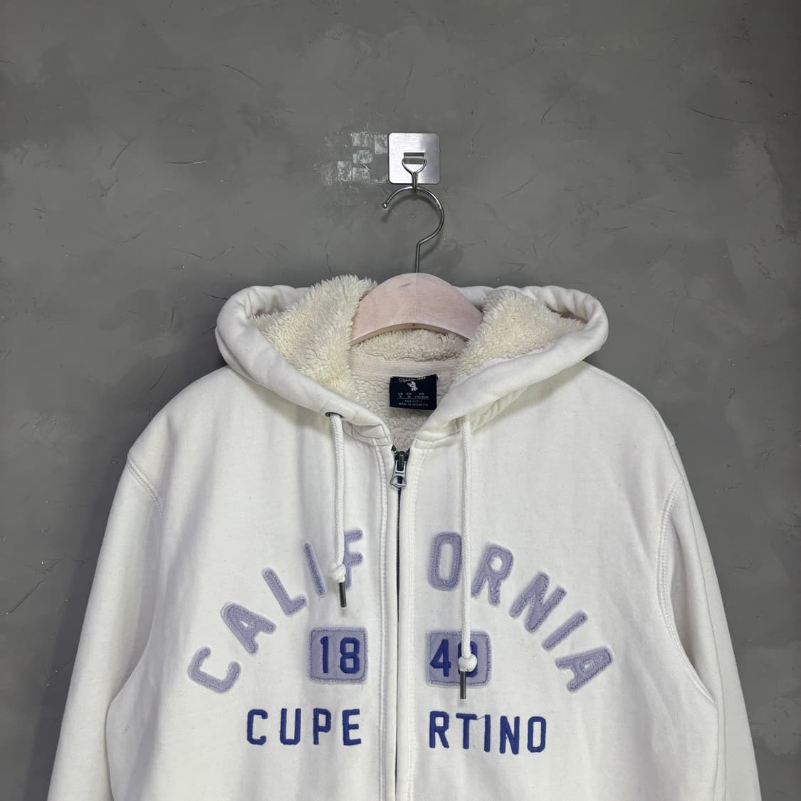 후아유 양털 후드집업 화이트 상품이미지2