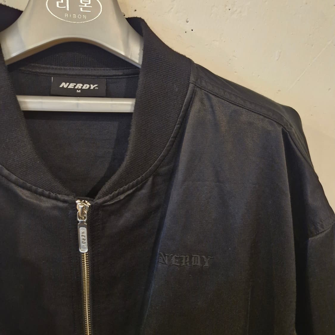 널디 NERDY 그래픽 MA-1 항공 봄버 자켓 상품이미지3