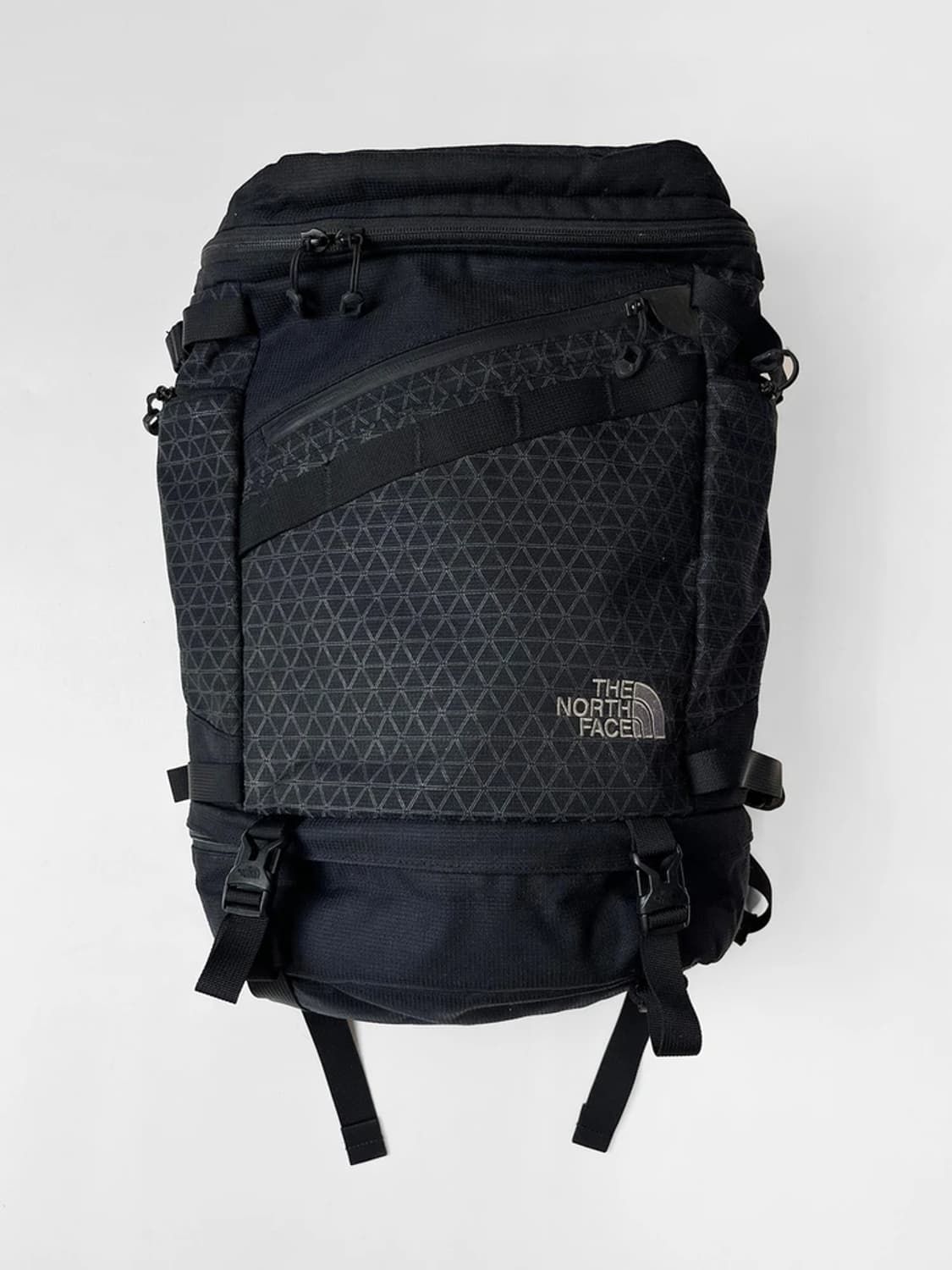 노스페이스 테크 30L 스퀘어 백팩 A1583 상품이미지1