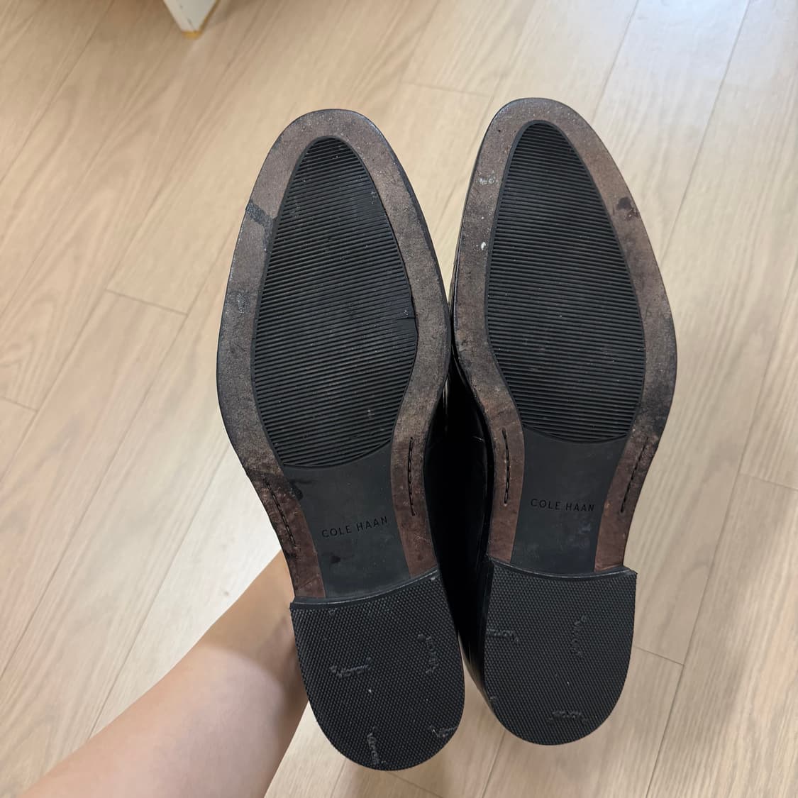 콜한 GRAND.OS 블랙 로퍼 10.5M (285) 상품이미지7