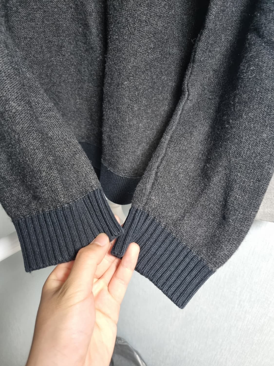 스톤아일랜드 니트 차콜 M 상품이미지2